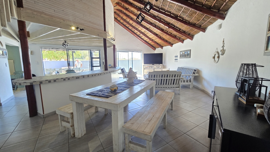 3 Bedroom Property for Sale in Dwarskersbos Western Cape